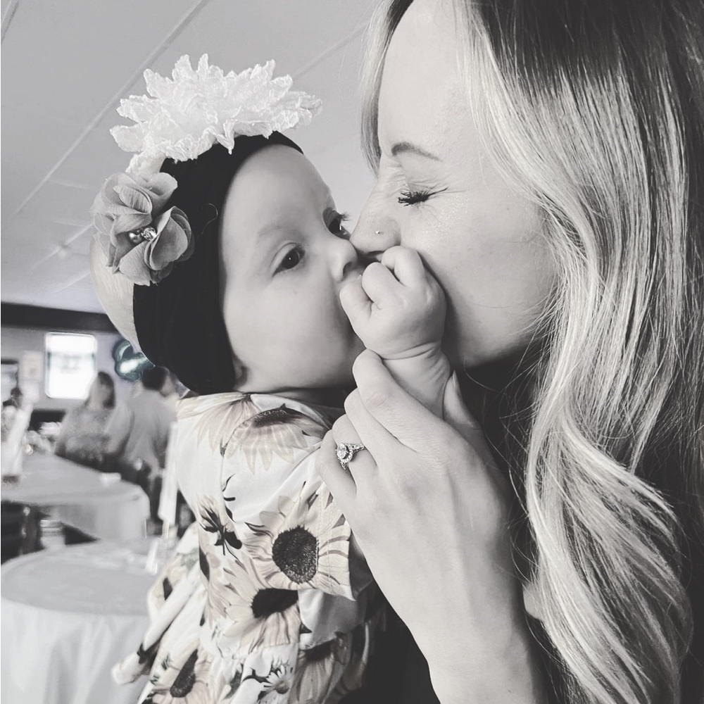 Meet your Posher, Mikayla